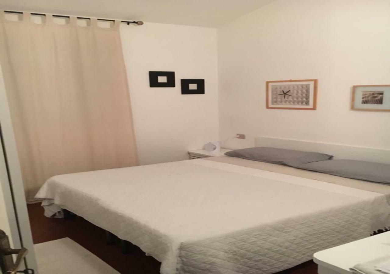 Casa Asparagi San Teodoro  Exteriér fotografie