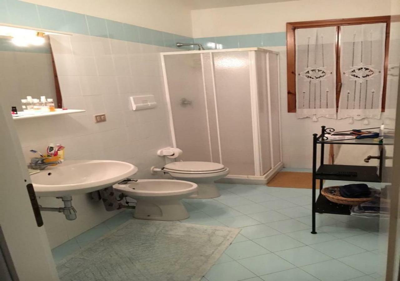 Casa Asparagi San Teodoro  Exteriér fotografie